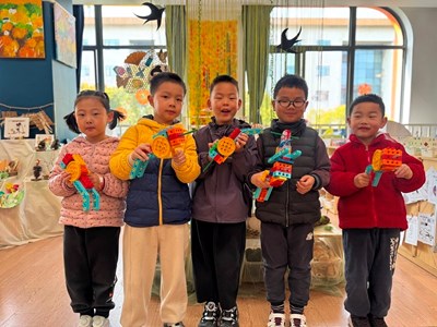 大一班 春游——制作钻孔机